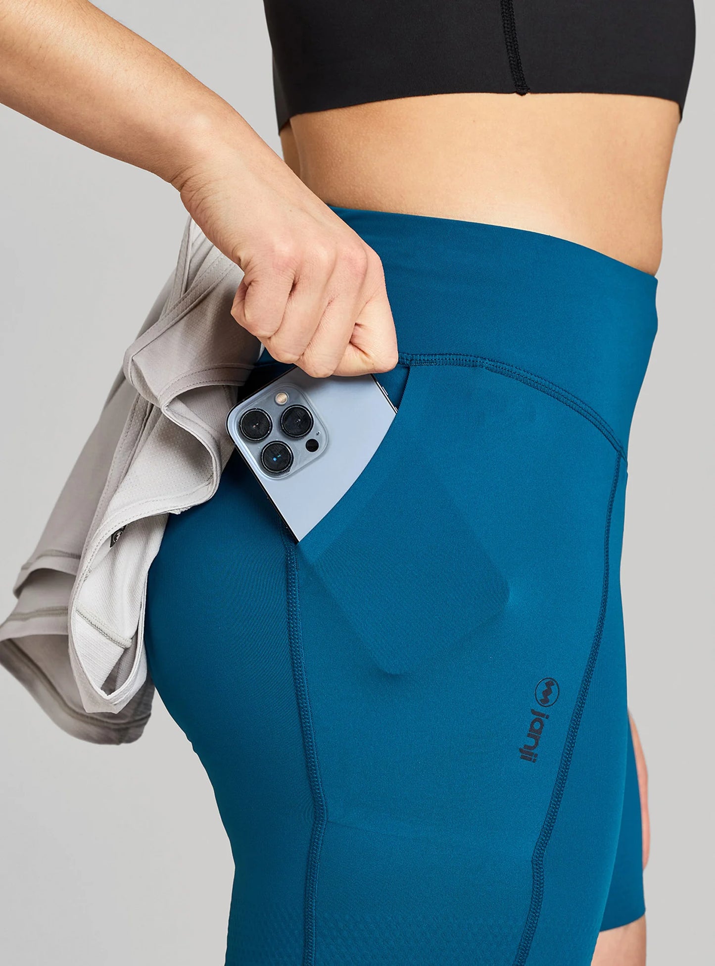 5" Pace Short Women's